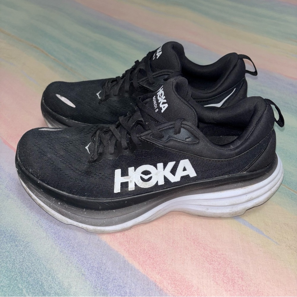 HOKA Bondi 8 running shoes black white size 9.5 men’s